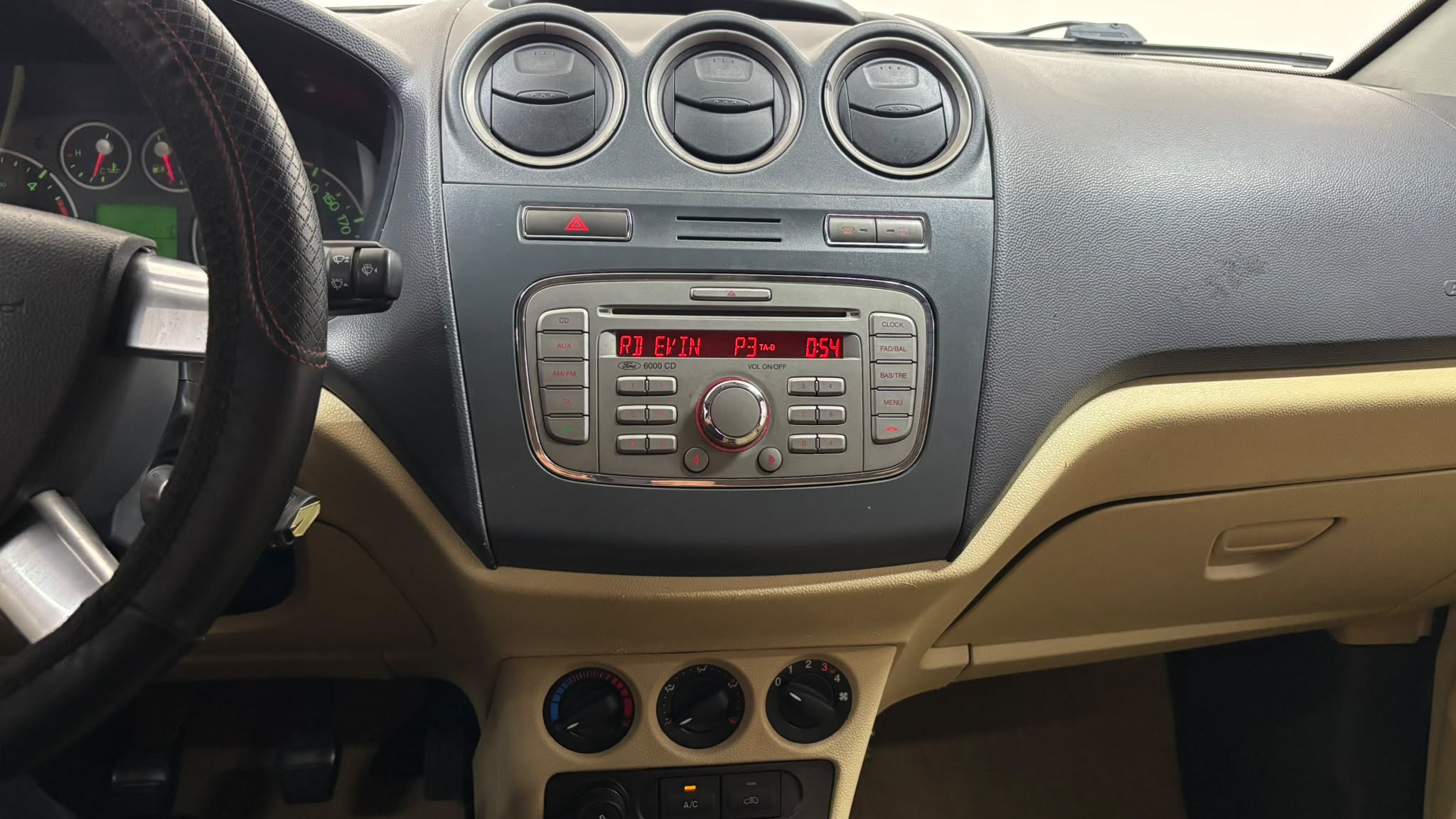 FORD TRANSIT 22